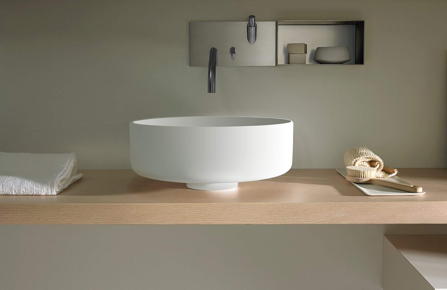 Bjhon 1 Countertop Basin | bathware • basins | Artedomus