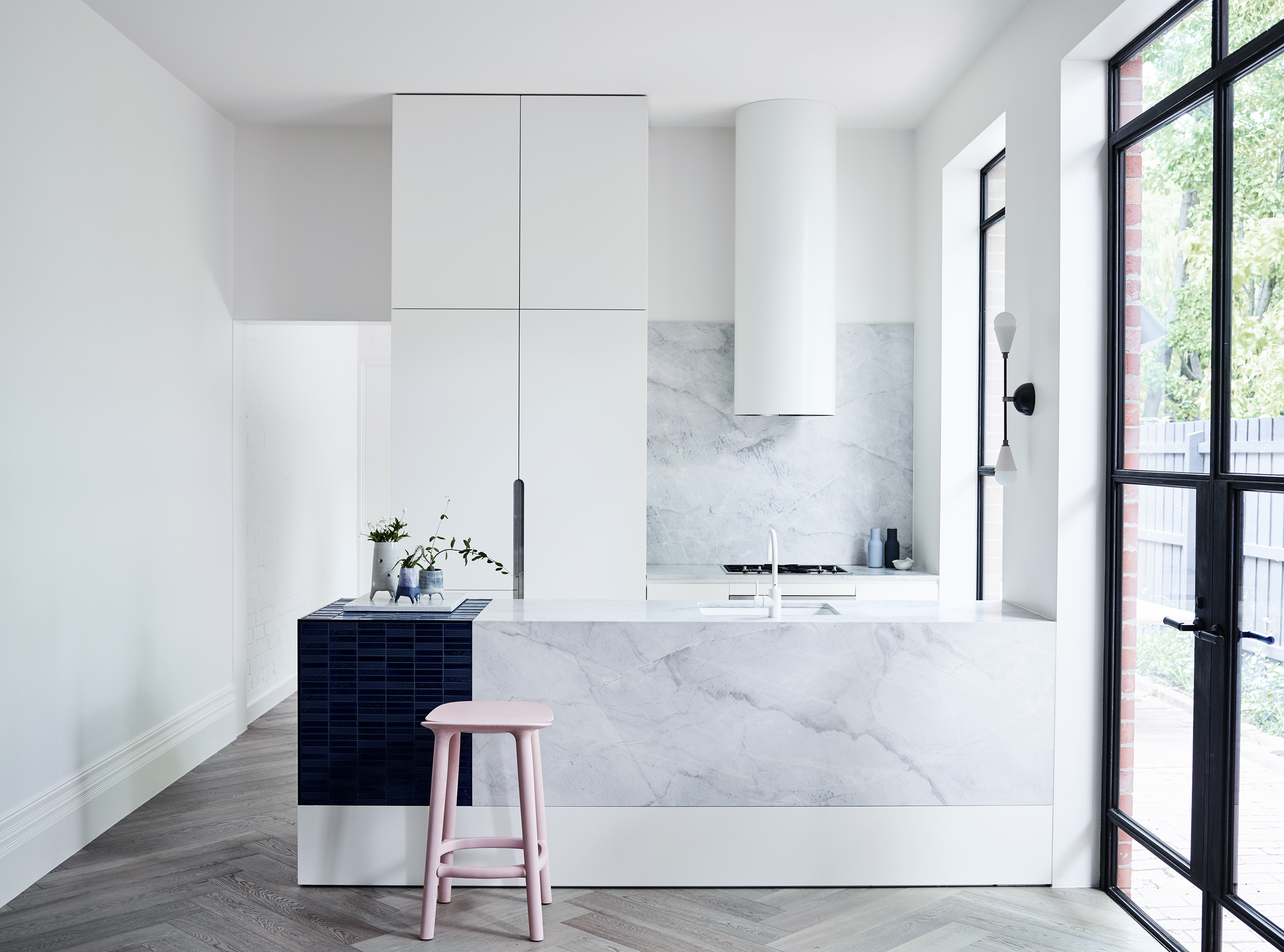 Choosing The Best Kitchen Benchtop Material Caesarstone Natural