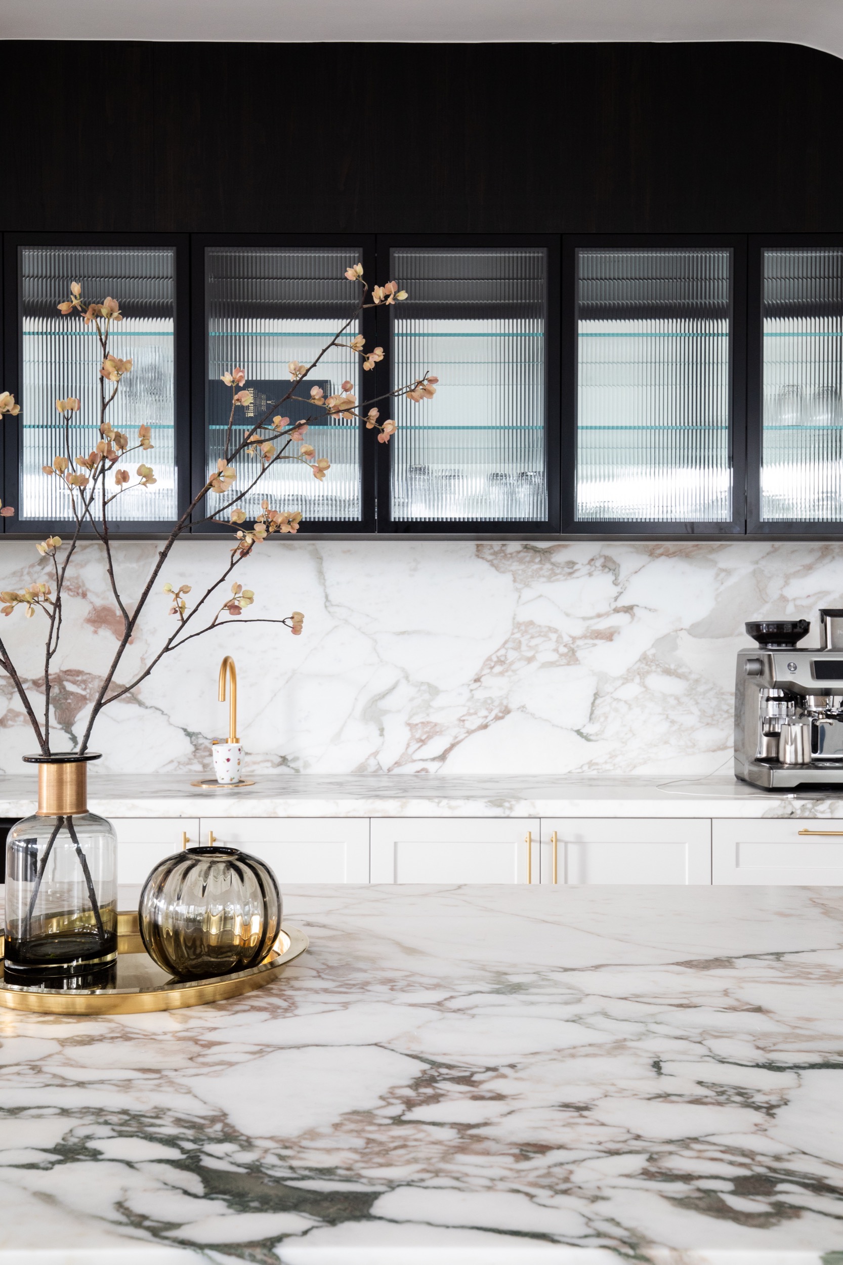 Memory Progressive Tap Unit with Handheld shower for Bath or Shower