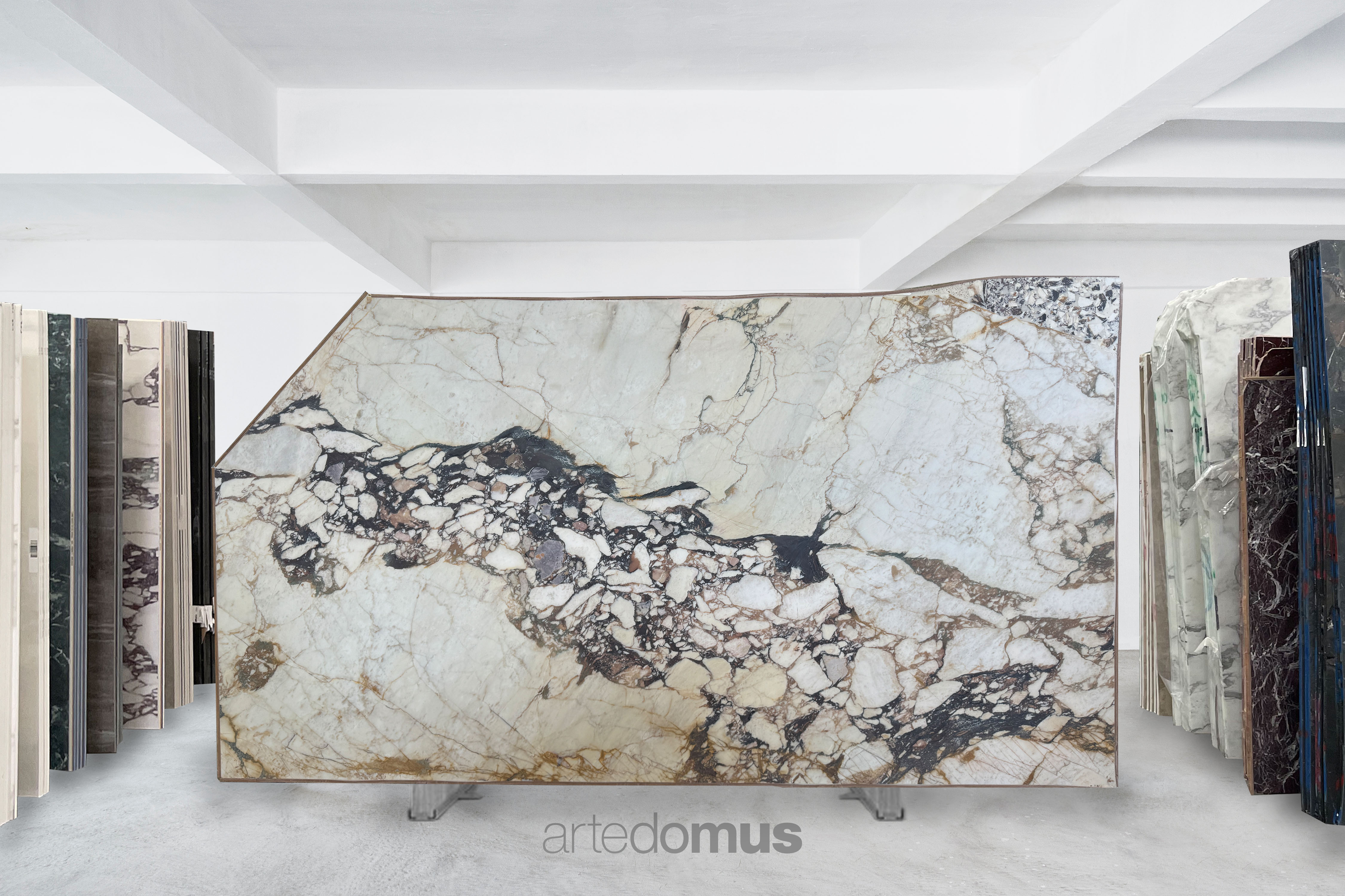 Calacatta Viola Extra honed -16 - Slab No. 518P - 2750x1650 (1).JPG