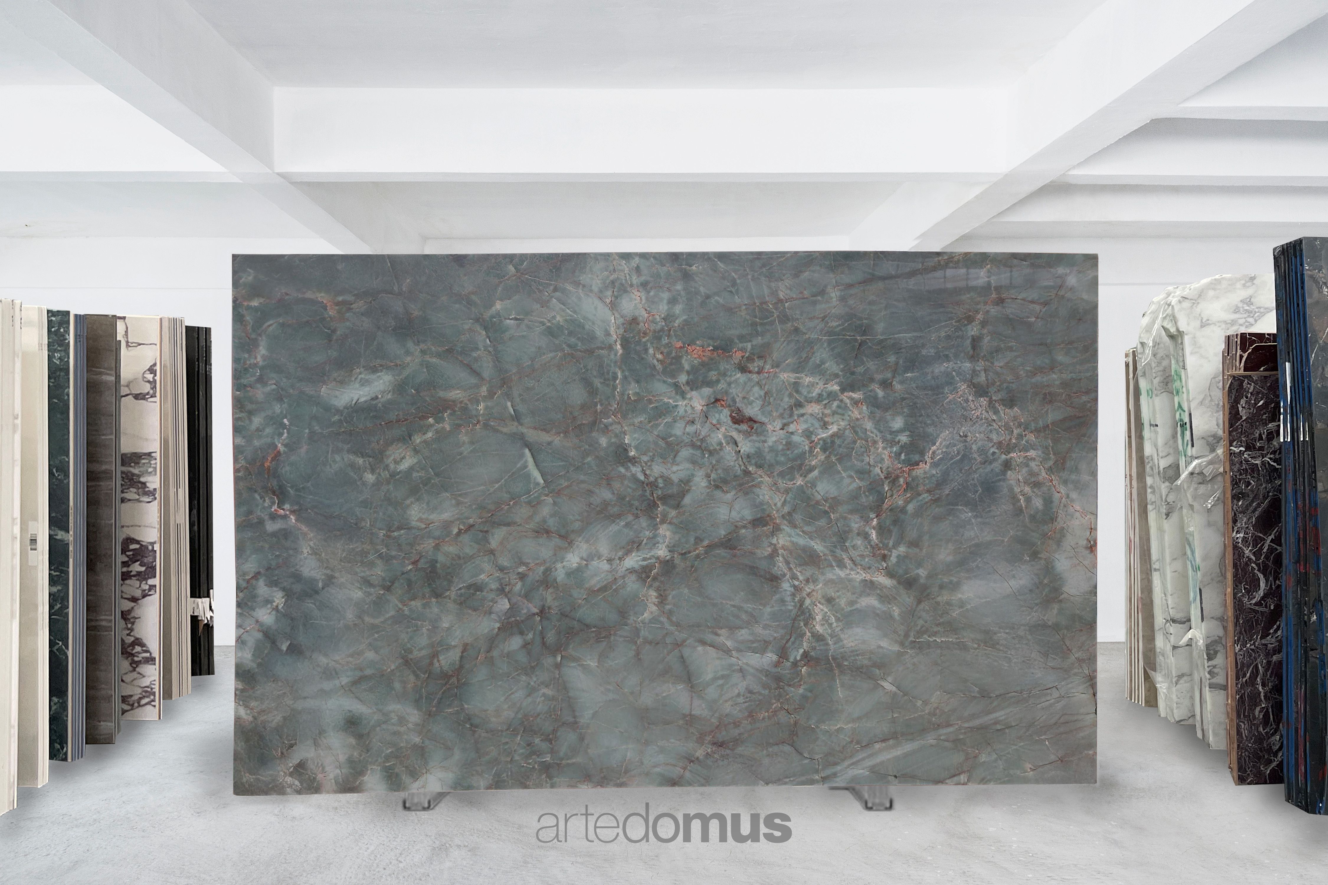 Smeraldo 20mm Polished Block 948.jpg