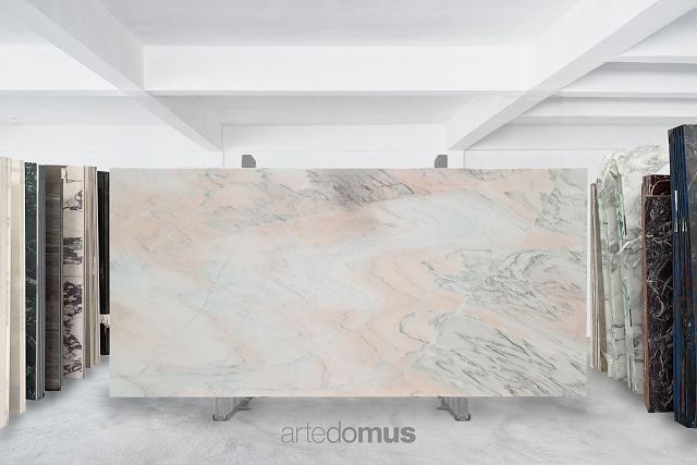 Quaresto Honed - 607 - Perth.jpg