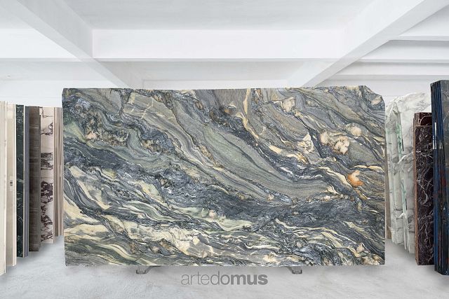 Lauriana Honed Slab 20mm_982B.JPG