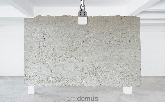 Astavo 566 Bris.jpg