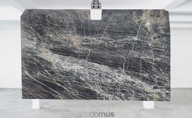 Breccia Nera 20mm Honed Block 741.png
