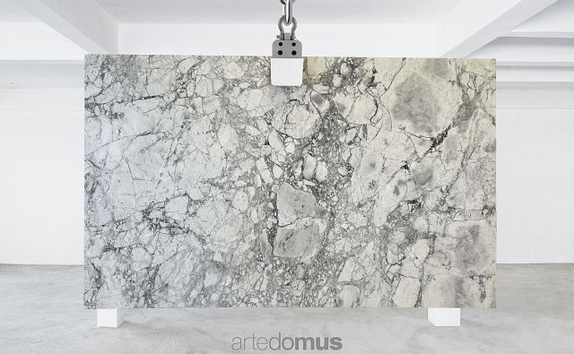 White Fantasy 685 Melb.jpg