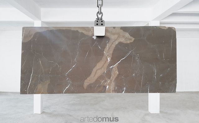 Pietra Brown 20 Special.jpg