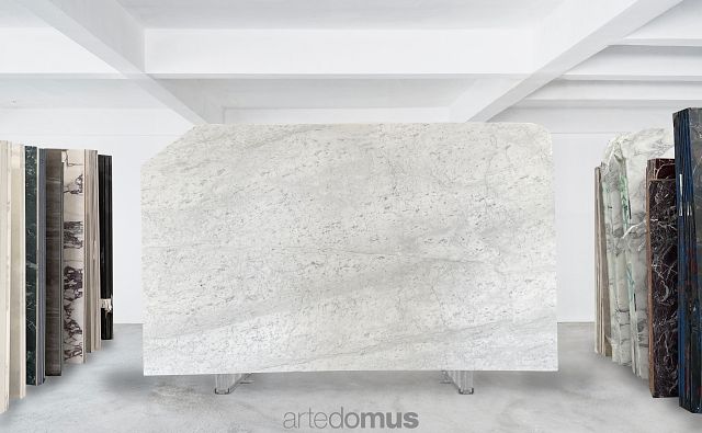 Carrara Slab Honed 20mm_900E.jpg