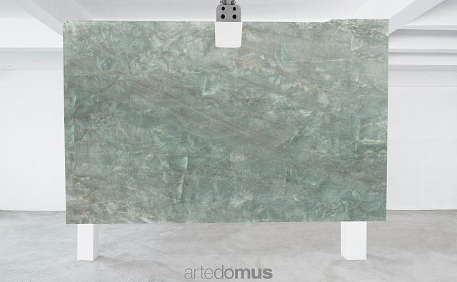 Smeraldo 20mm Honed Block 943B.jpg