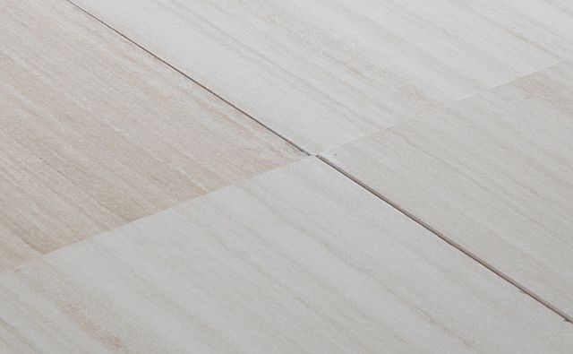 Avorio Angle.jpg