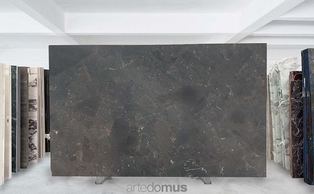 Magnesia Block 473 12mm Brushed.jpg