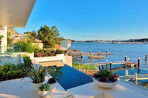 Isernia Sandblasted pool surround.jpg
