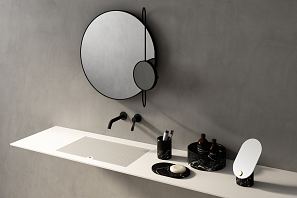 Agape Revolving Moon mirror and Constellation accessories by Studiopepe.jpg