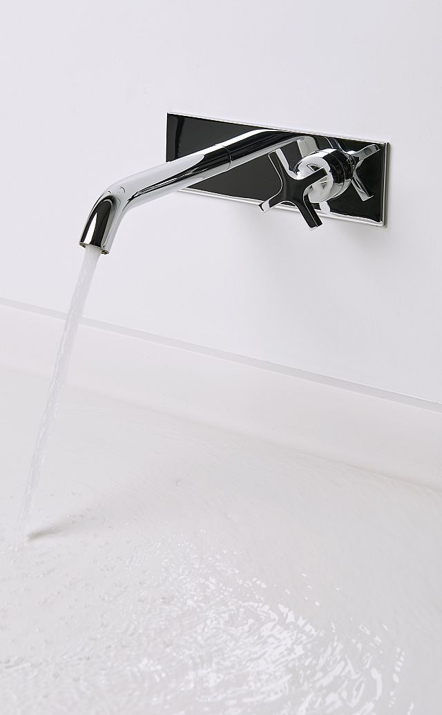 Memory Wall Mounted Progressive Tap For Basin with LHS Spout in Chrome.jpg