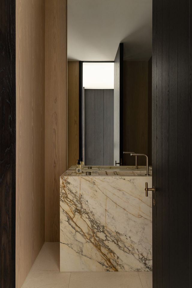 Paul Conrad Architects, Conrad Residence featuring Artedomus Crema Lyra limestone, Artedomus Paonazzo marble