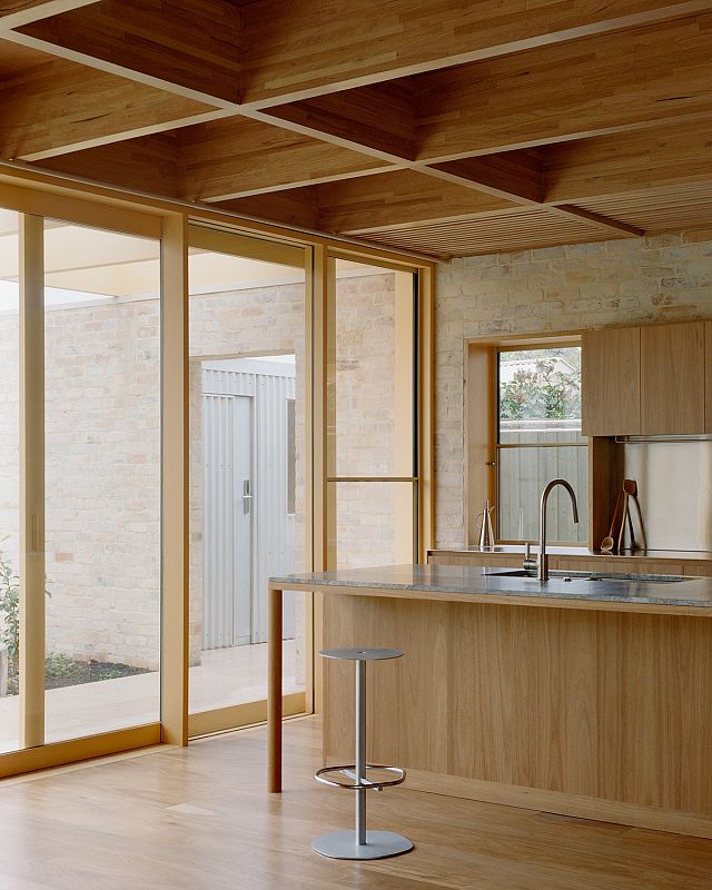 Dunstan, the award winning residential project by SSdH, in Preston, Melbourne.