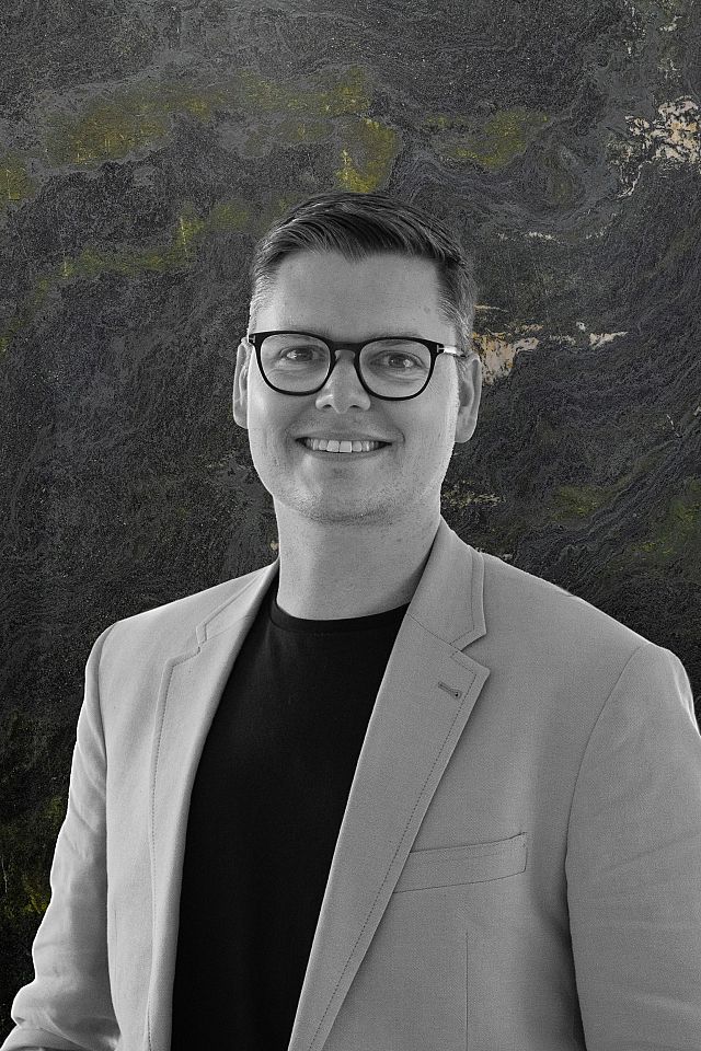 Caine Hodder - Sydney.jpg