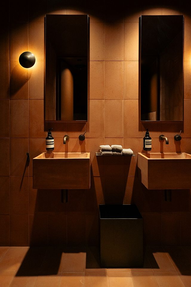 Litos Naturale tiles and Basins, made of Italian terracotta by Cotto Manetti, used in Fisher Paykel Fitzroy. Photography by Joanne Ly