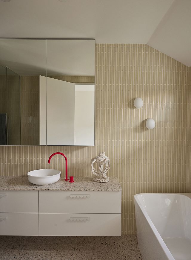 Inax Arcaico Border mosaics and Agape Undici Basin at Gable House designed by Studio Doherty. Photography by Sean Fennessy .jpg