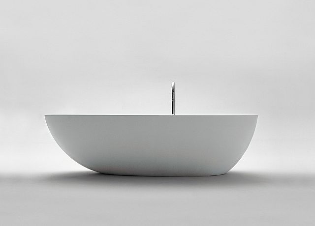 Agape Bathtubs Spoon XL.jpg