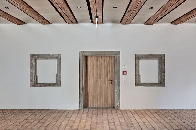 Canton Council Hall of Region Schwyz, Switzerland - Progetto Scheitlin Syfrig Architekten - Foto Rene Duerr (2)