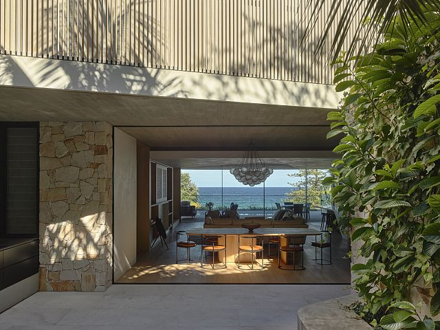 Crema Lyra at Whale Beach House by Shaun Lockyer Architects. Photography by Derek Swalwell