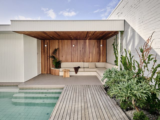 Antilia at Salmon House by Dan Gayfer. Photos by Dean Bradley