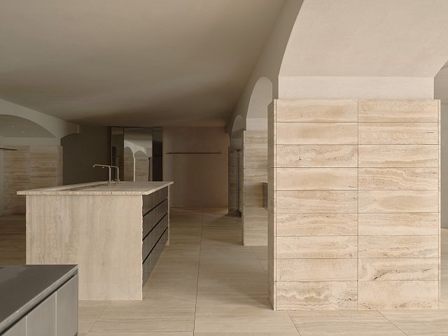 Travertine Zena at Venroy, Byron Bay by Sarah I'Anson. Photography by Tom Ross.jpg