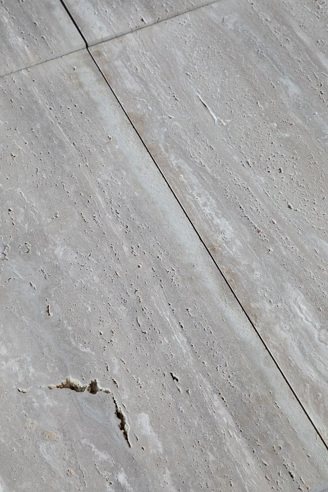 RocciaRaw_Closeup.jpg