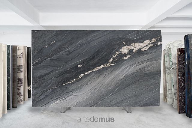 Nerofino Brushed 20mm (Bookmatched) Block 725_Slab AP_42.jpg