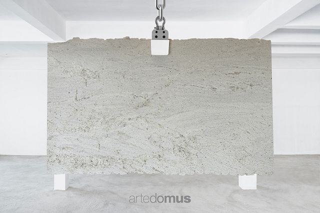 Astavo 566 Bris.jpg
