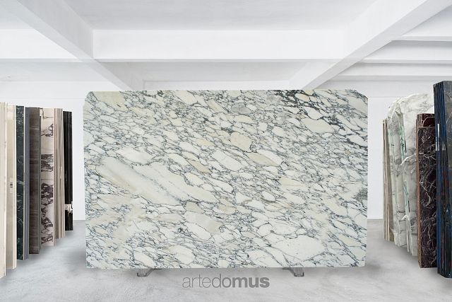 Corchia 20mm Honed Block 943.jpg