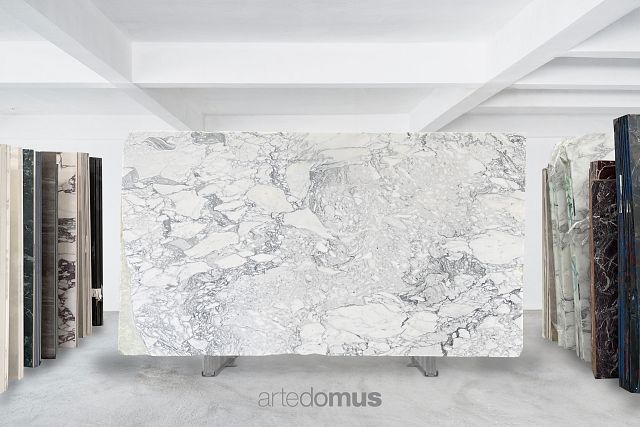 Corchia Slab Honed 20mm_432B.jpg