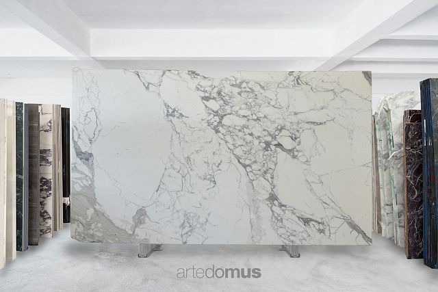 Calacatta Extra Honed 20mm - 033BB.JPG.jpg