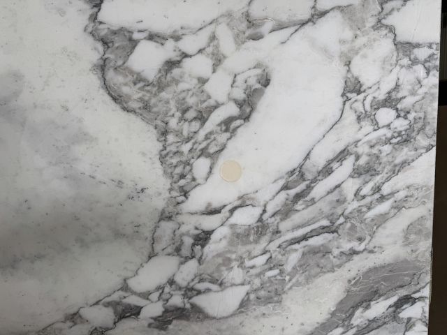 Vagli Honed 20mm - 05 - Slab No. 952E 3150 x 1960 - CORE HOLE.jpg