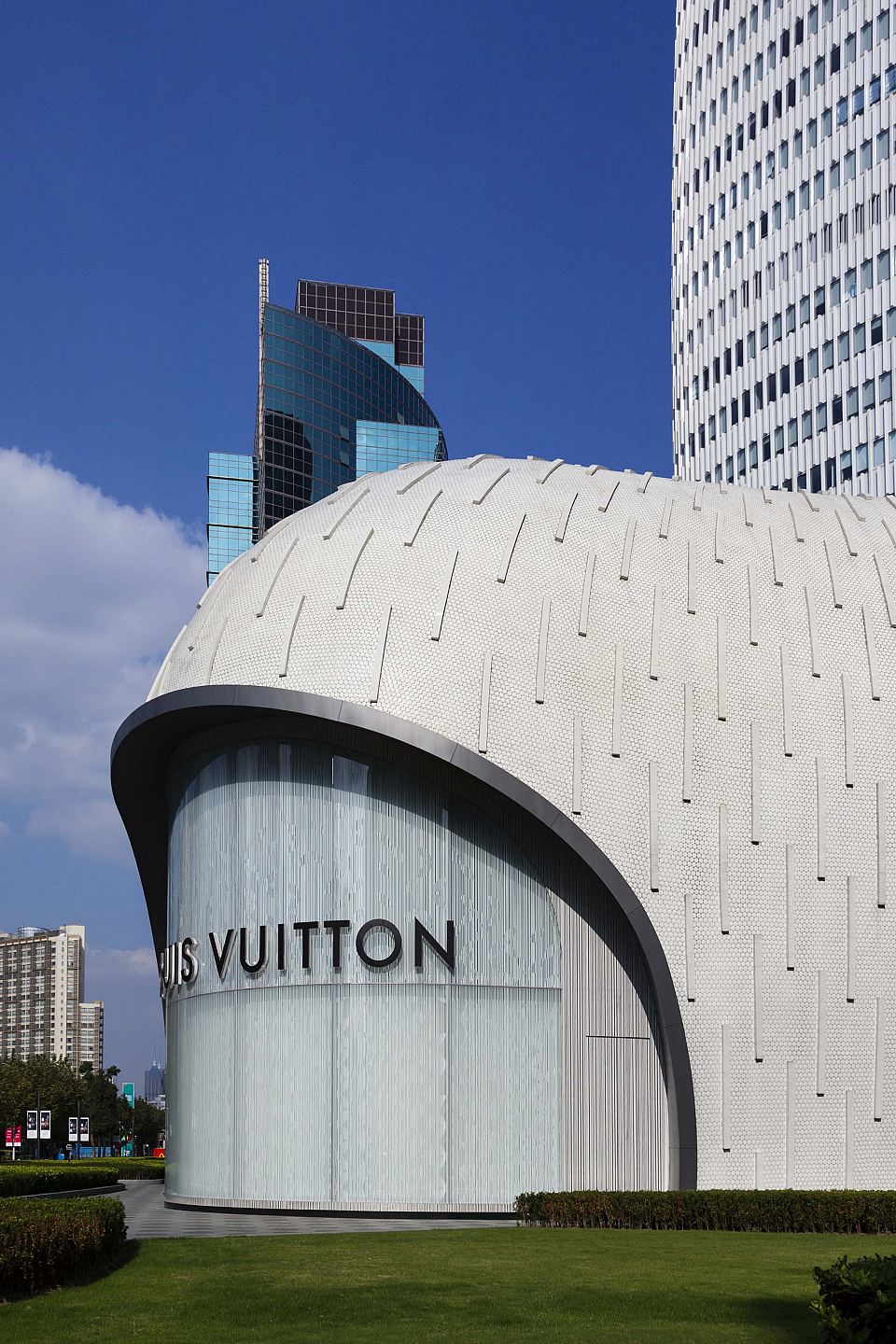 L'Avenue Shanghai by Jun Aoki & Associates.jpg