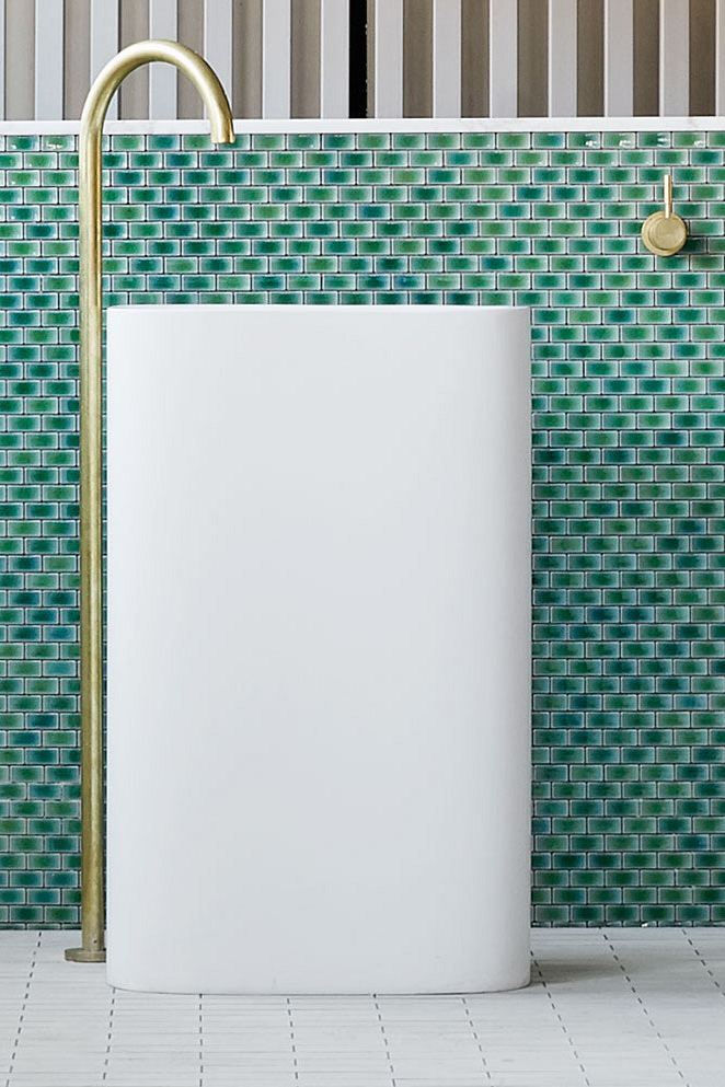 Nivis Arc AC1 Melbourne showroom.jpg