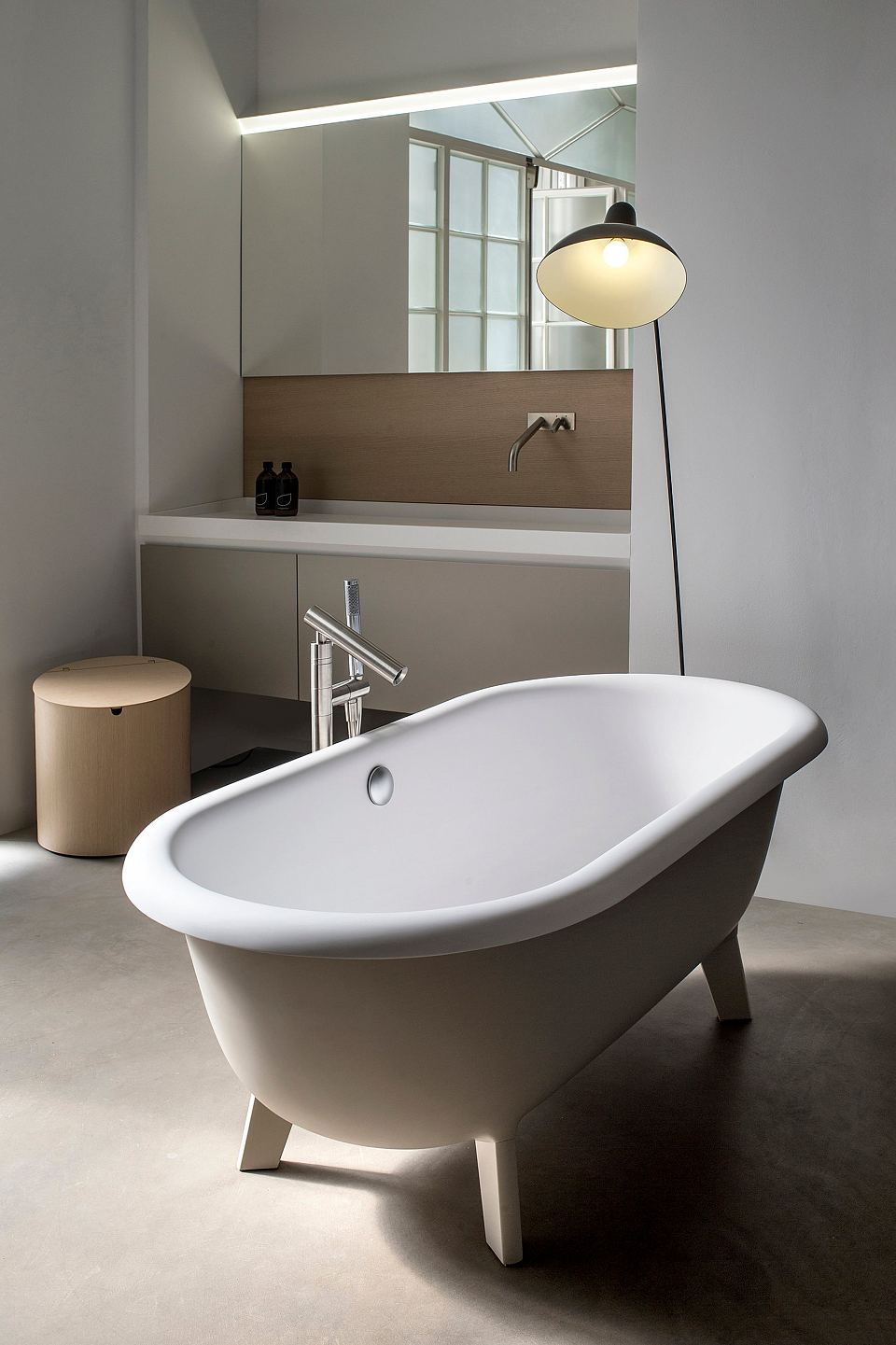 Agape Bathtubs Ottocento Small Oblique.jpg