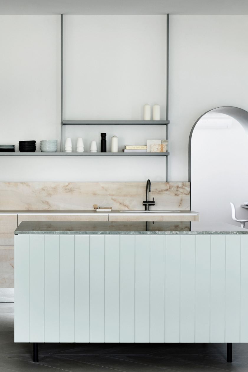 Maximum Gold Onyx Matt drawer fronts, benchtop and splashback with Smeraldo tone island benchtop and Maximum Mercury floor.jpg