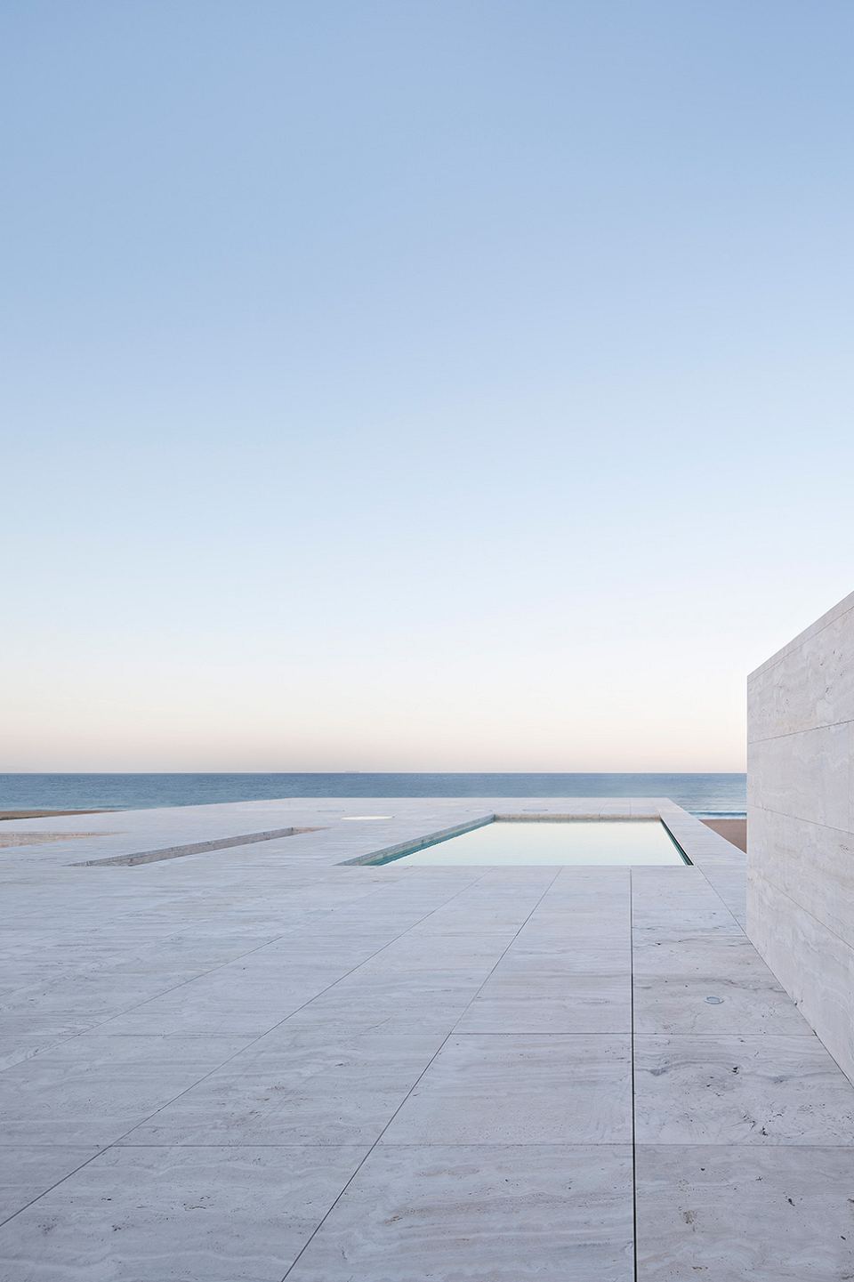 Travertine Zena at House of the Infinite by Alberto Campo Baeza in collaboration with Tomás Carranza, Javier Montero in Cádiz, Spain. Photography by Javier Callejas..jpg