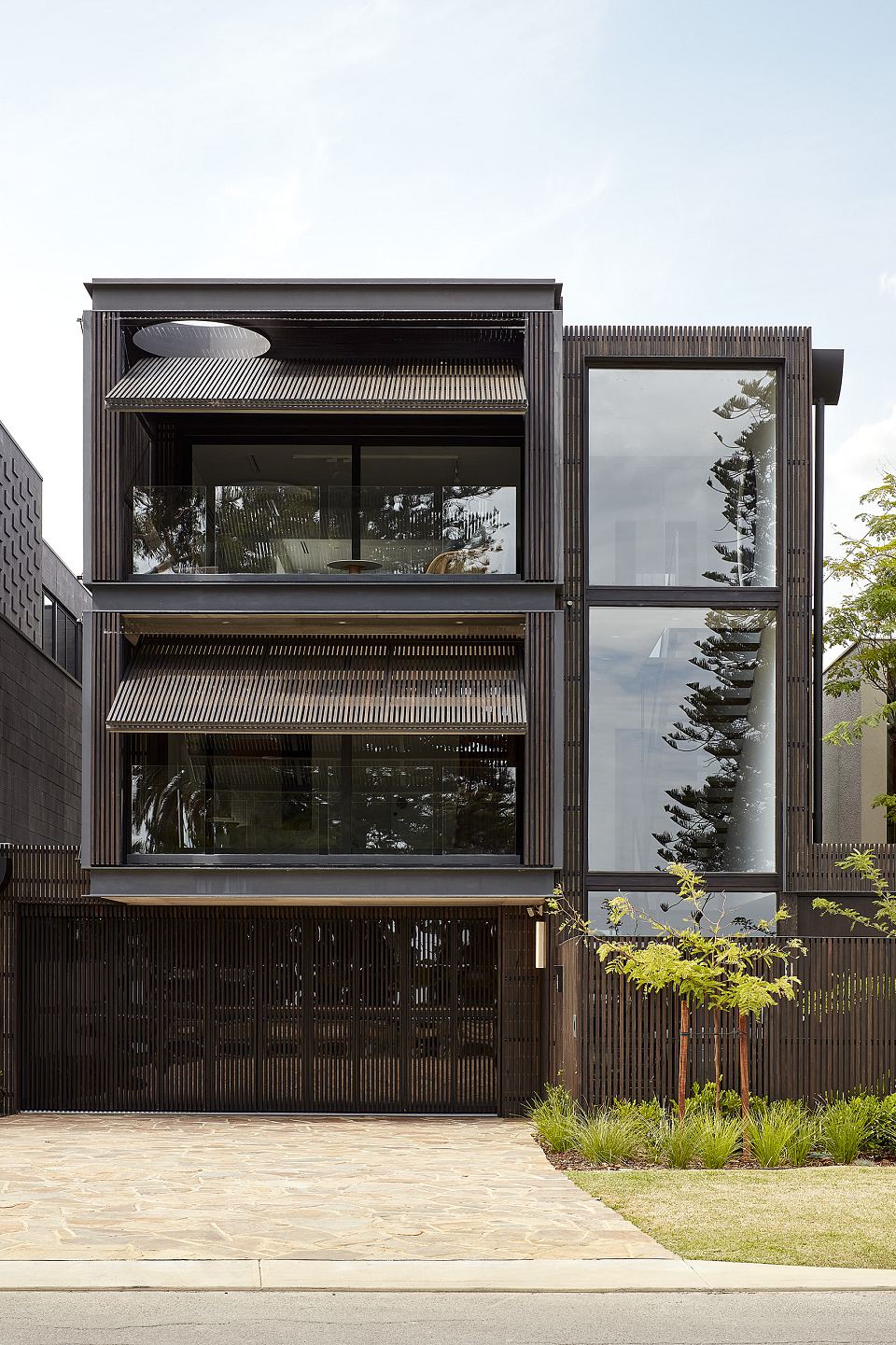 20200211_SOK_Shutter House_140-2b.jpg