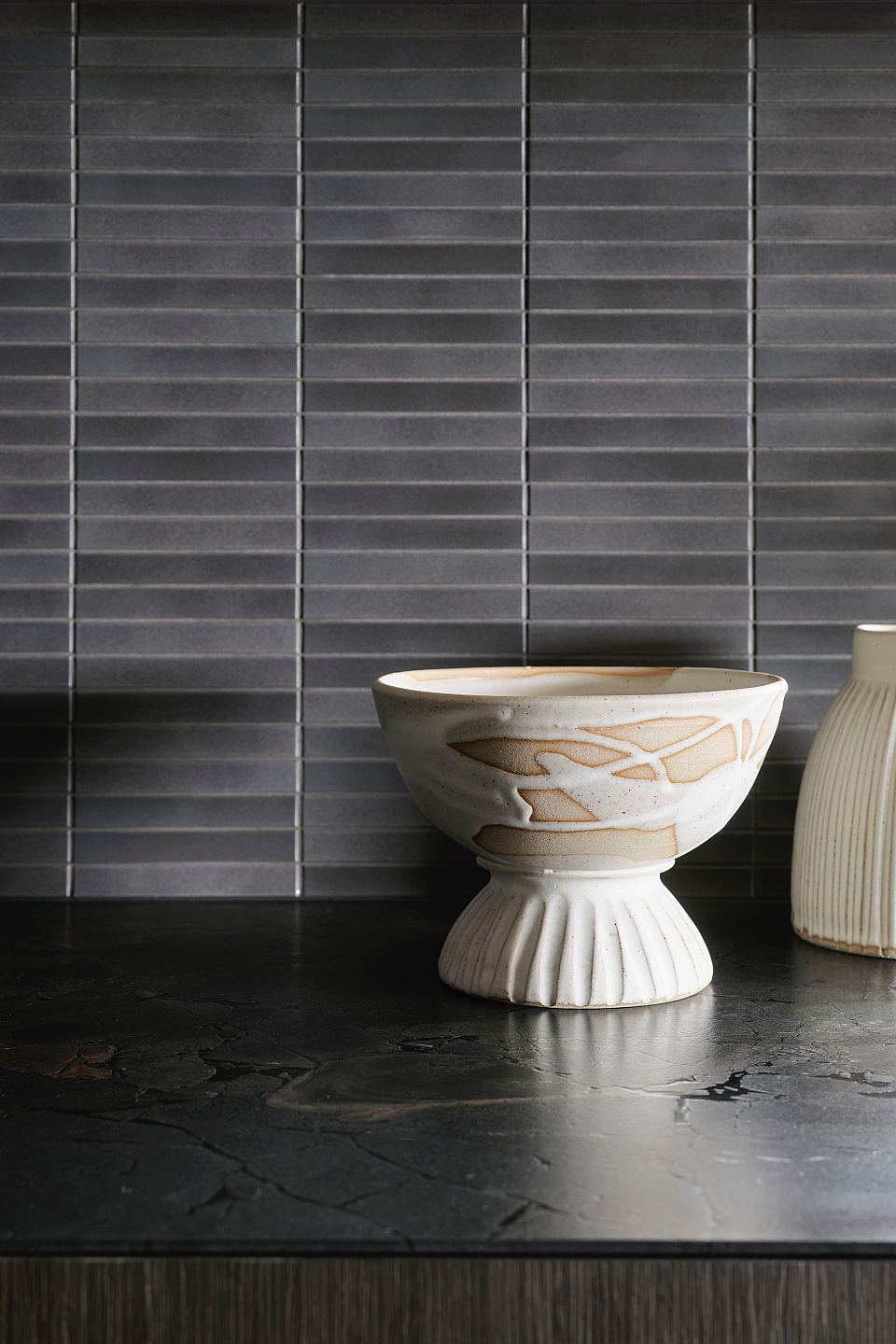 INAX Yuki Border mosaics and Magnesia quartzite benchtop at Mona Lane by Louise Walsh.jpg