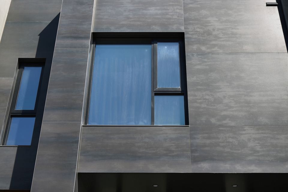 Zinc Titanium Raw 3000x1500mm. Built by Justin Gee. Designed by BMG Architects. Photography by Michael Grazzola.jpg