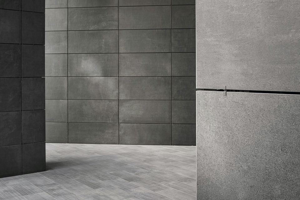 Floor and Walls in Core Shade Active in colours Cloudy and Sharp. De Castillia 23 by Urban Up, Gruppo Unipol, Milan.jpg